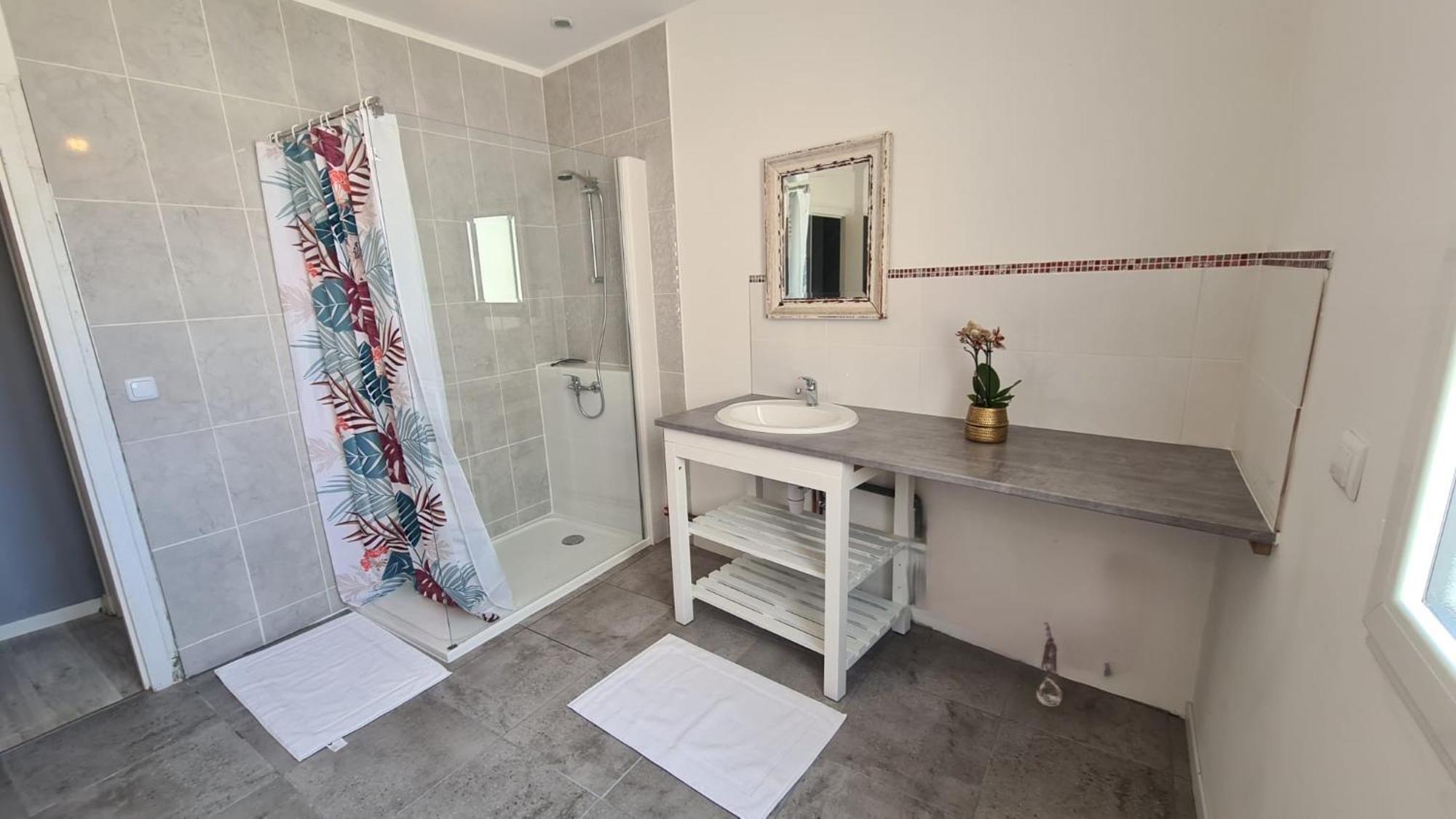 Chez Delphine Aparthotel Vatan Bagian luar foto